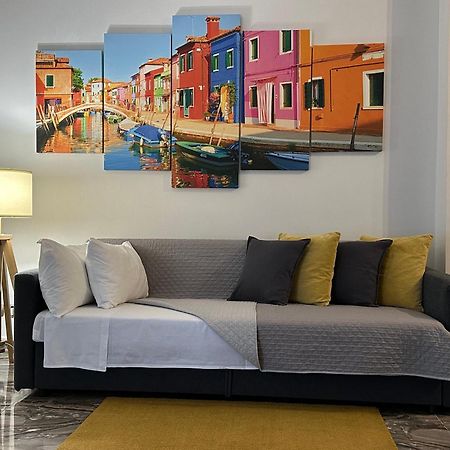 Holidays Apartment Toti To Fulfill Your Wishes Местре Экстерьер фото