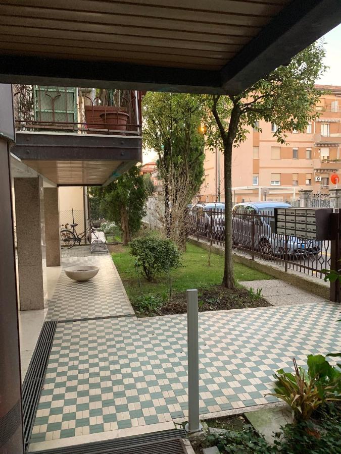 Holidays Apartment Toti To Fulfill Your Wishes Местре Экстерьер фото