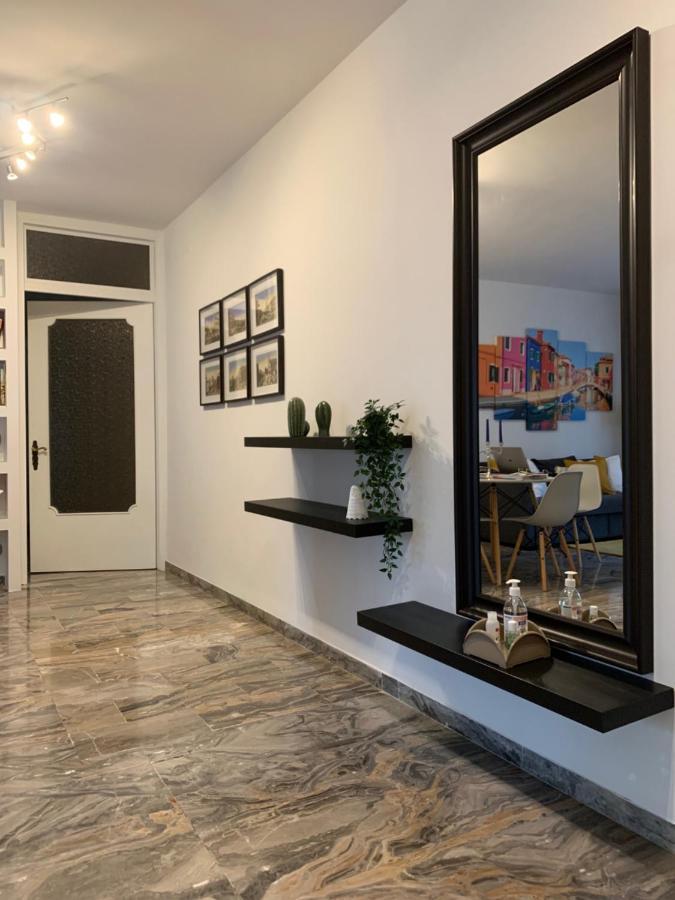 Holidays Apartment Toti To Fulfill Your Wishes Местре Экстерьер фото