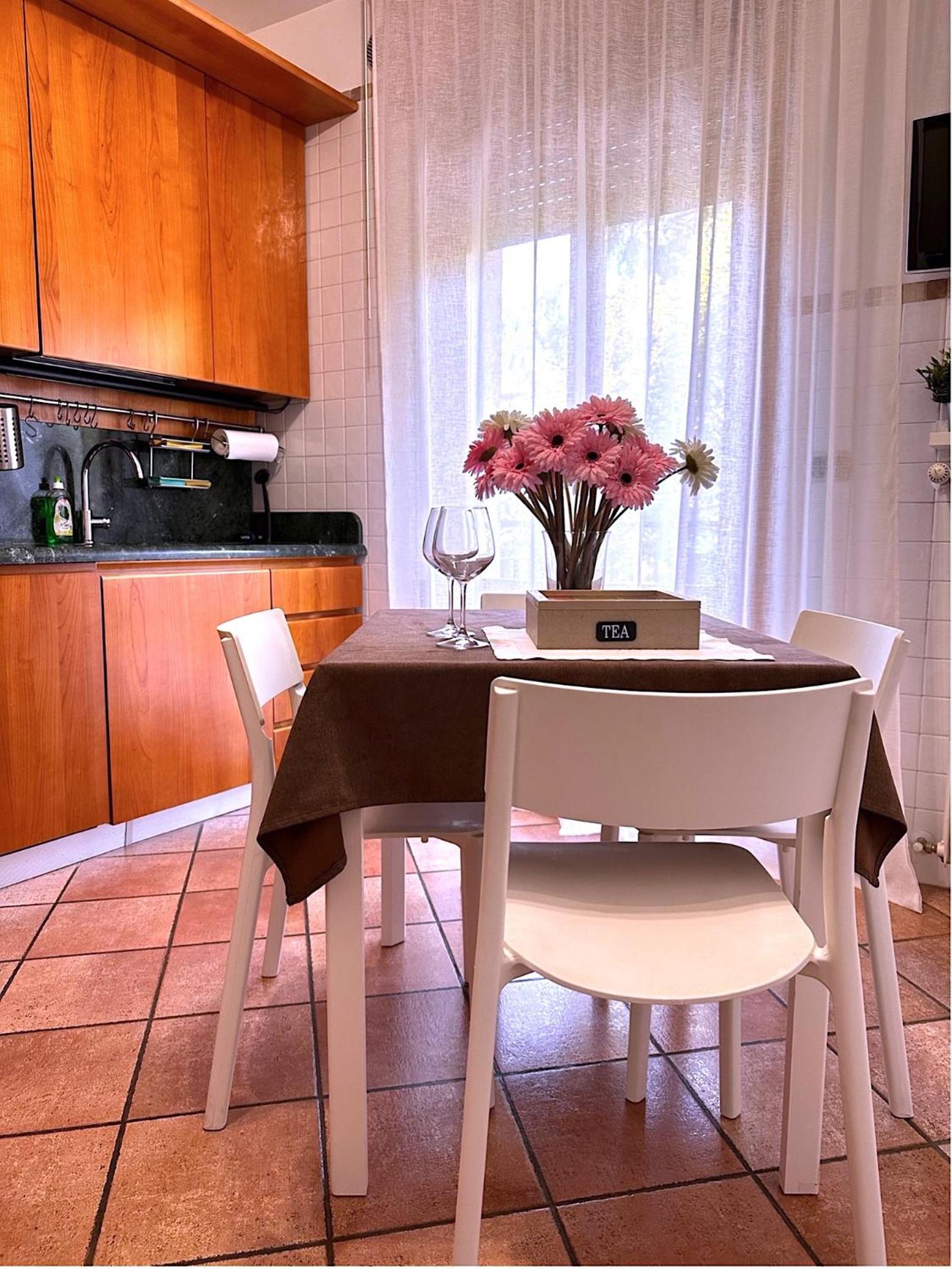 Holidays Apartment Toti To Fulfill Your Wishes Местре Экстерьер фото